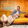 Country And She Knows It - Single
