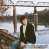 Everybody Loves Her - Single
