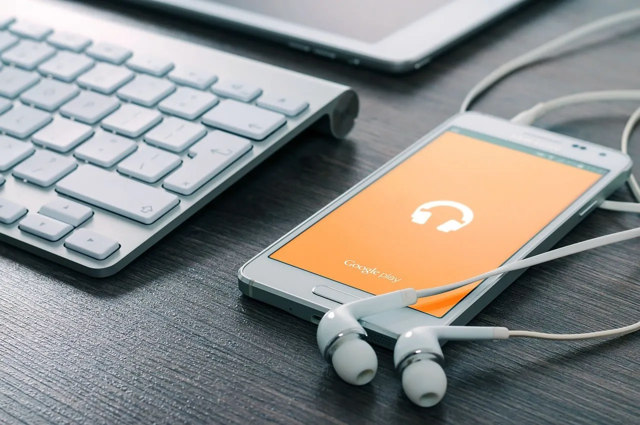 headphones-phone