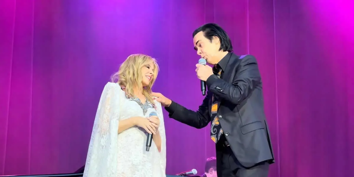 kylie_minogue_rejoins_nick_cave_bad_seeds_brighton_concert