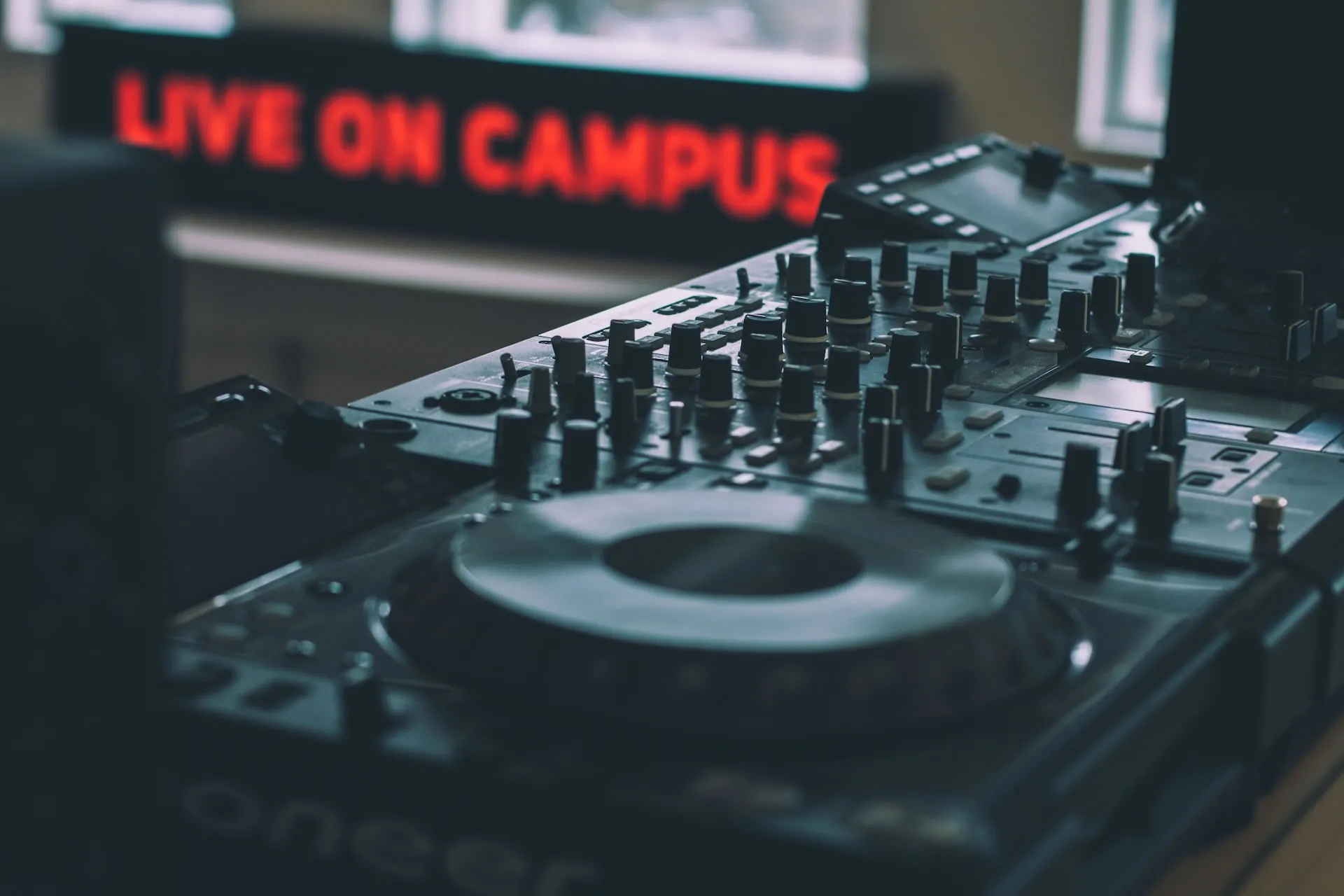 musicturntable
