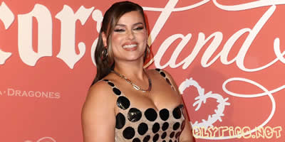 nelly furtado announces hiatus from live shows